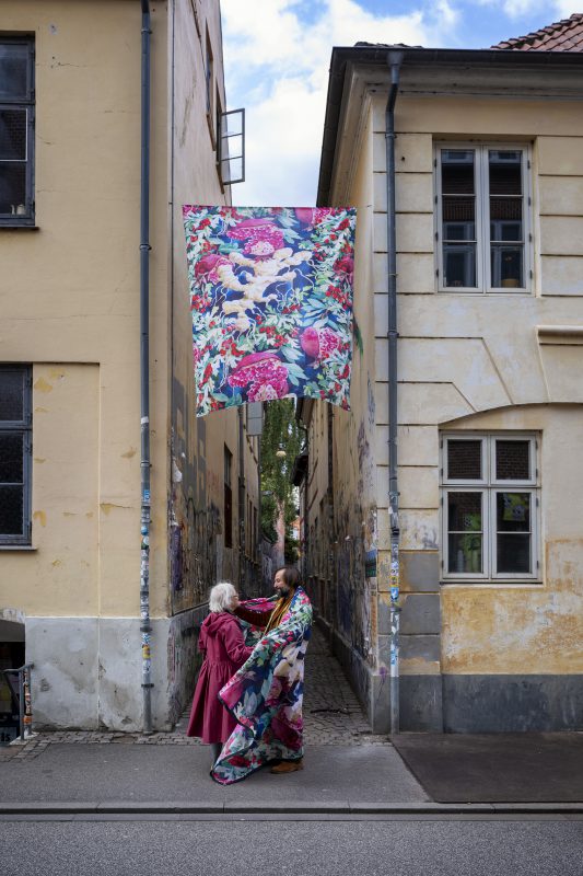 Alex Cecchetti: Love Bar fra You Are in My Veins ved Snevringen, Mejlgade, kurateret af Charlotte Sprogøe for Kunsthal Aarhus, A